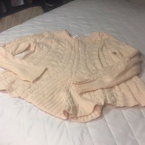 Sweaters - Sweater Sweaters - Sweater